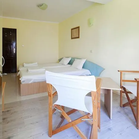 Apartment Your Lovely Summer In Sunny