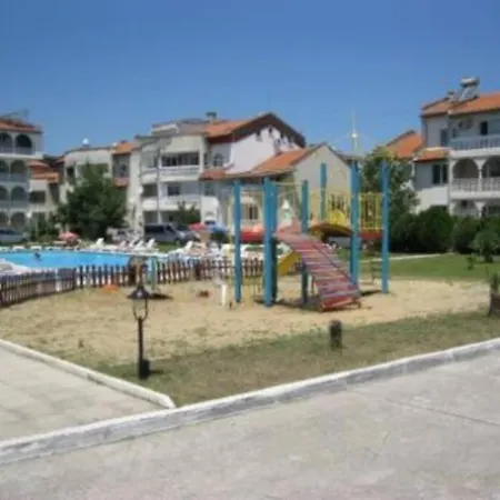 Your Lovely Summer In Sunny شقة *